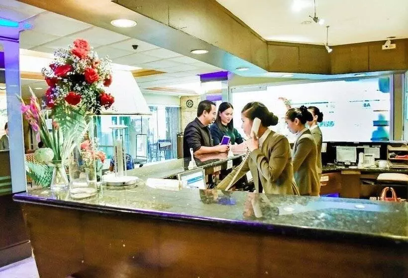 Fotos del hotel Rajah Park:  5