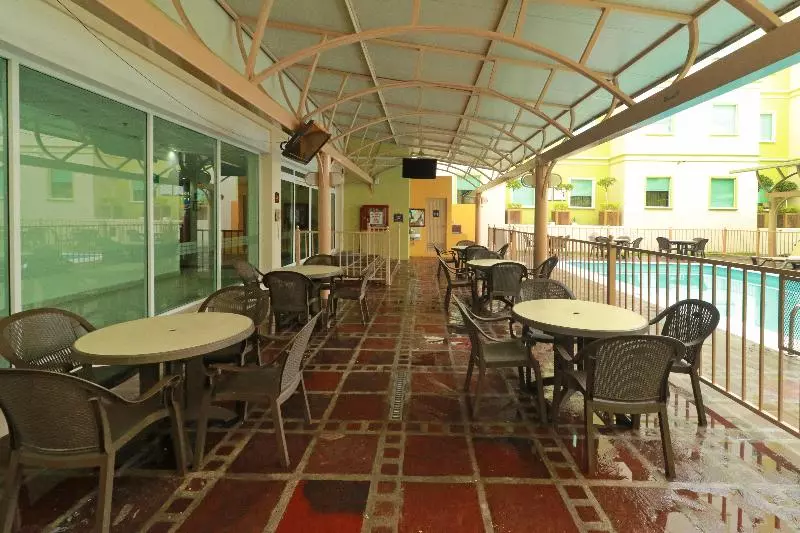 Fotos del hotel Staybridge Suites Queretaro, An Ihg:  10