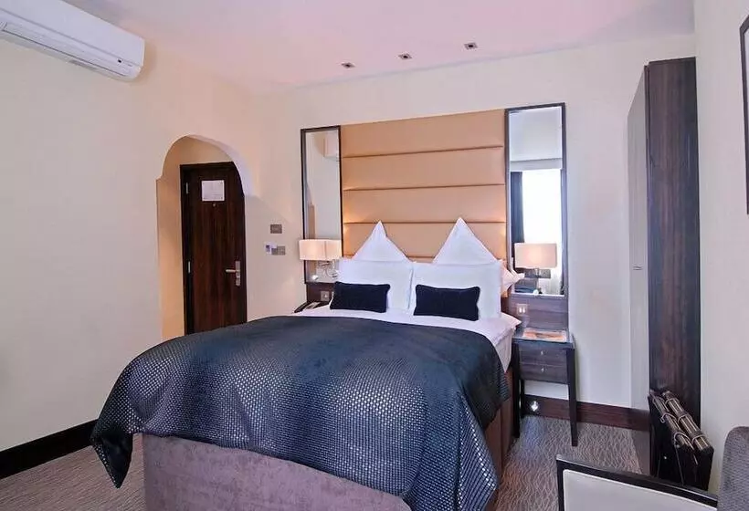 The Marble Arch Suites