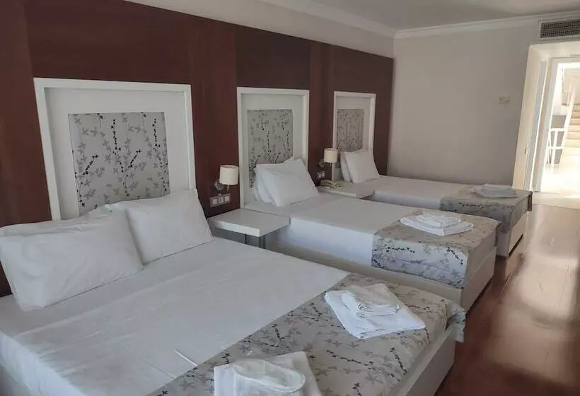 Fotos del hotel Sentinus:  20