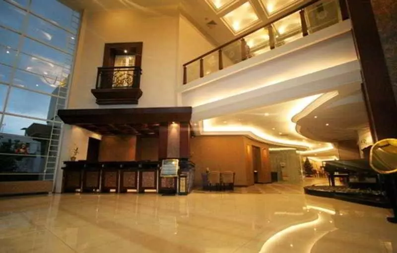 Fotos del hotel Dafam Hotel Semarang:  2