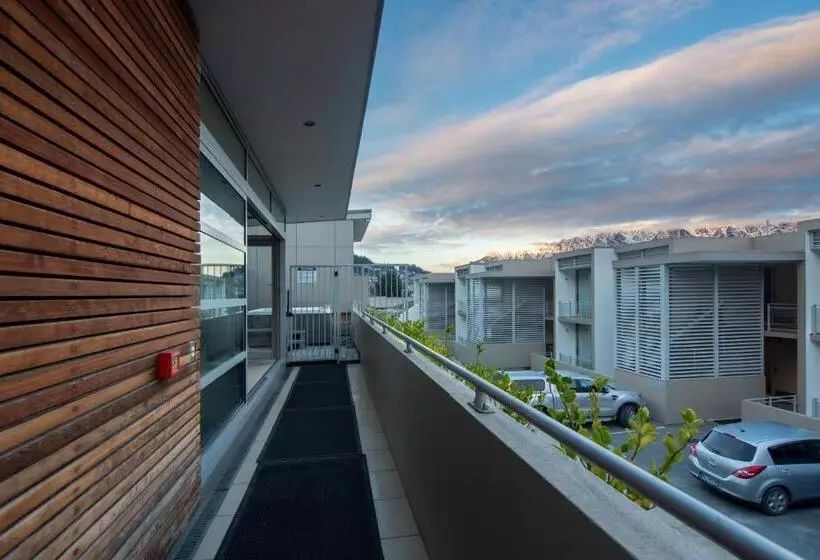 Fotos del hotel Highview Apartments:  14