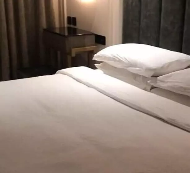 Fotos del hotel Levana:  7