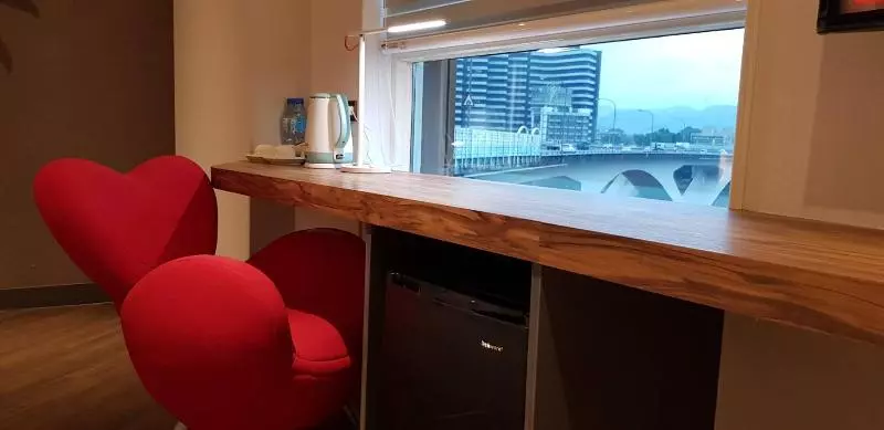 Fotos del hotel New California:  25