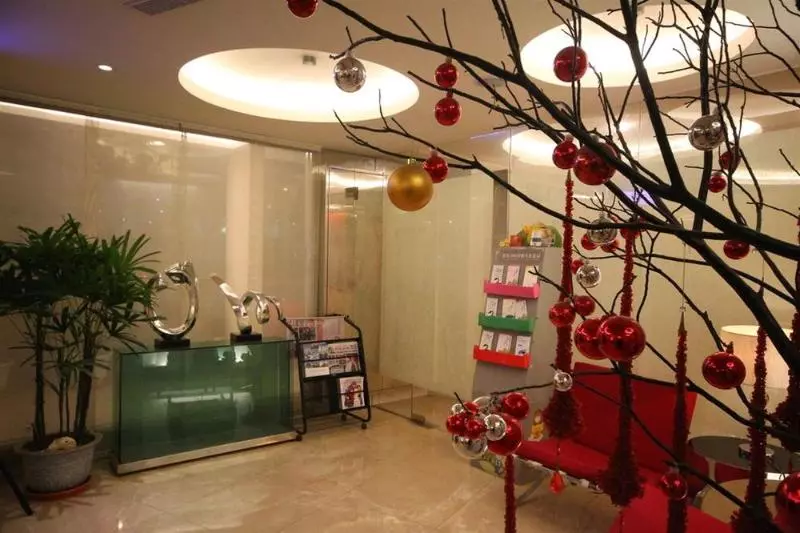 Fotos del hotel New California:  10