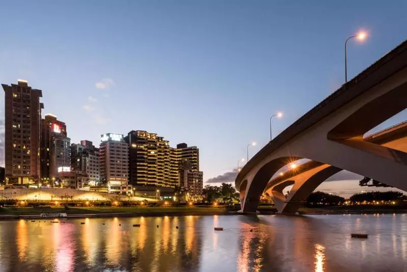 Fotos del hotel New California:  21