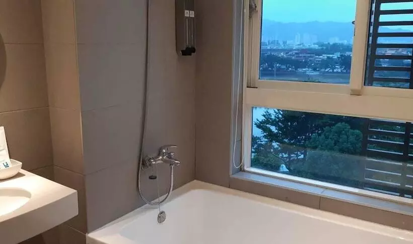 Fotos del hotel New California:  15