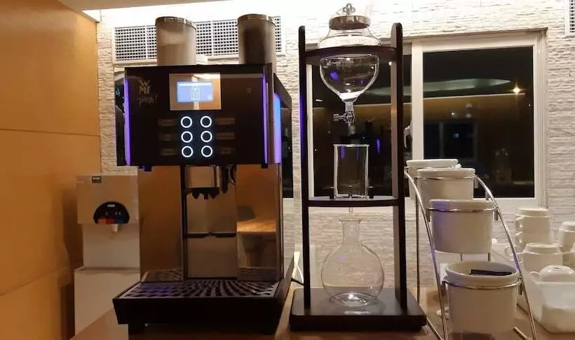 Fotos del hotel New California:  6