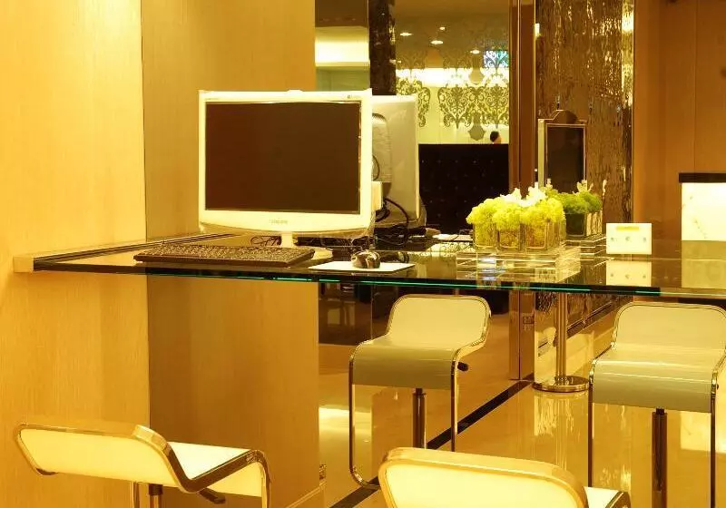 Fotos del hotel New Continental:  7