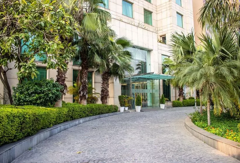 Country Inn & Suites By Radisson, Gurugram Sector 29