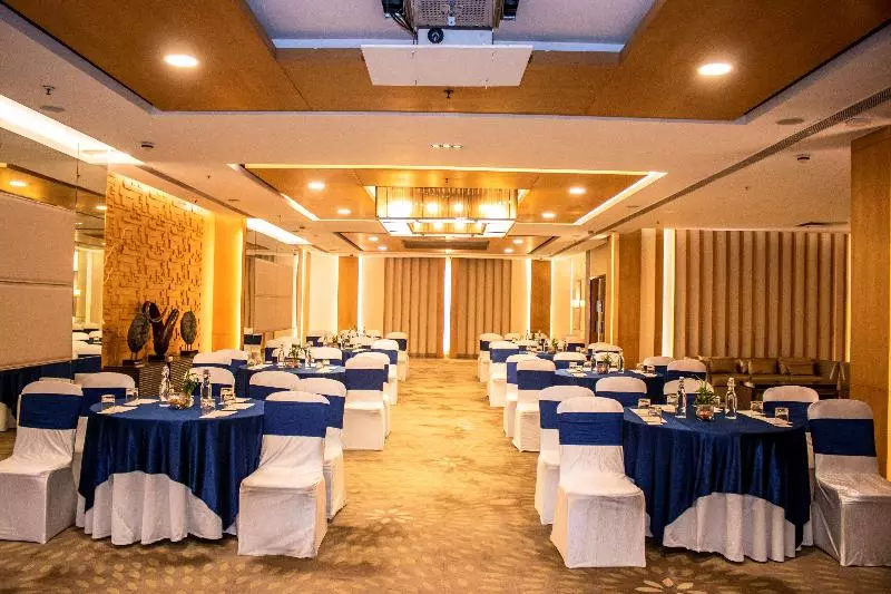 Fotos del hotel Country Inn & Suites By Radisson, Gurugram Sector 29:  24