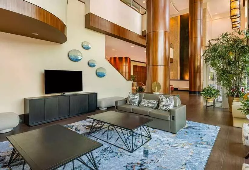 Embassy Suites Houston – Downtown