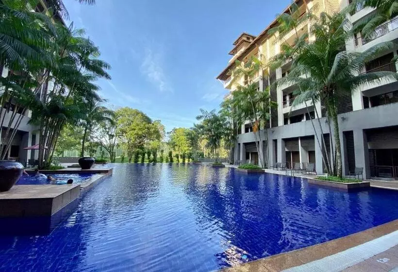 Fotos del hotel Pulai Springs Apartment:  9