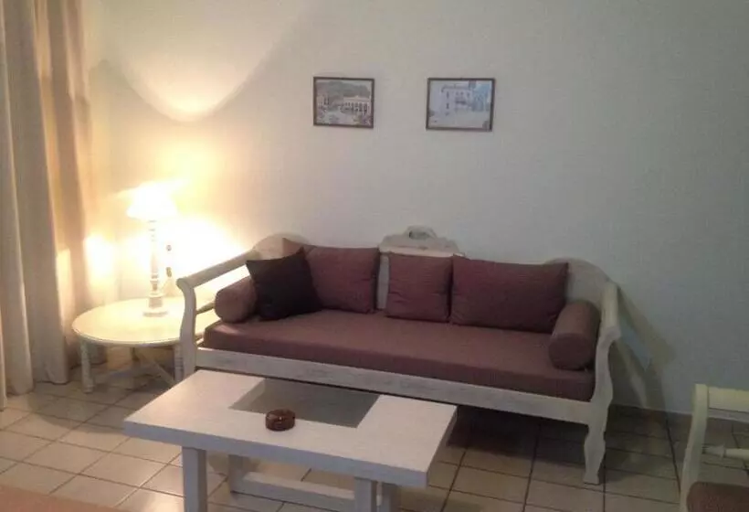 Fotos del hotel Jason Hotel Apartments:  21