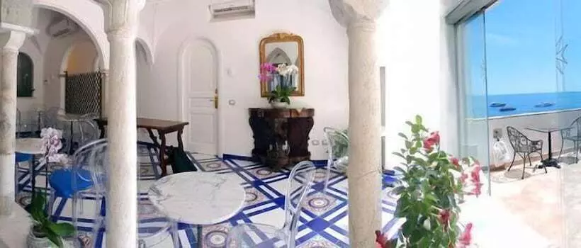 Fotos del hotel Croce Di Amalfi:  10