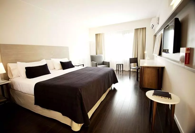 Dazzler By Wyndham Buenos Aires Recoleta