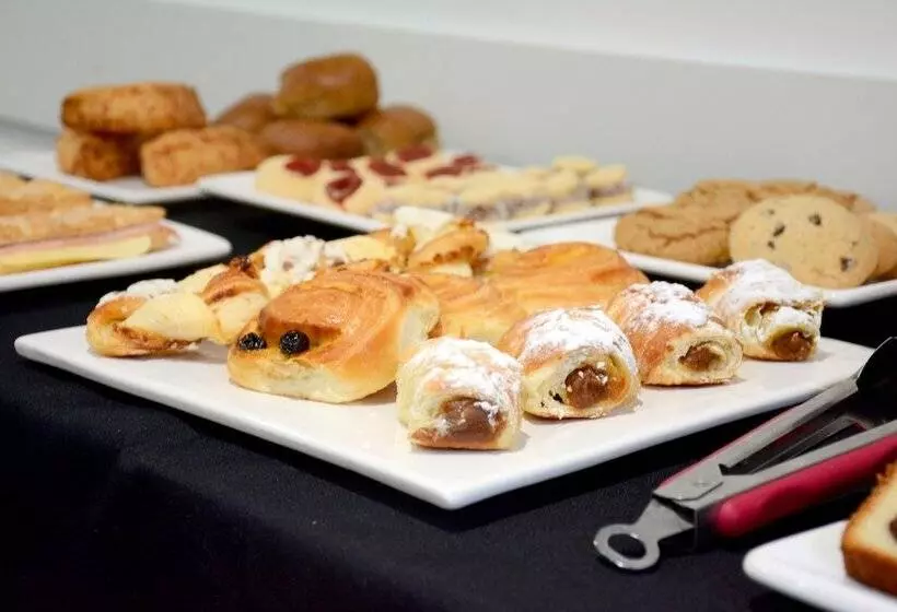 Fotos del hotel Howard Johnson Inn Palermo:  20