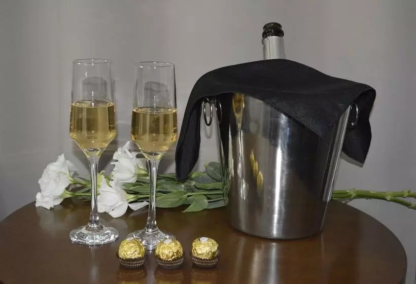 Fotos del hotel Howard Johnson Inn Palermo:  8