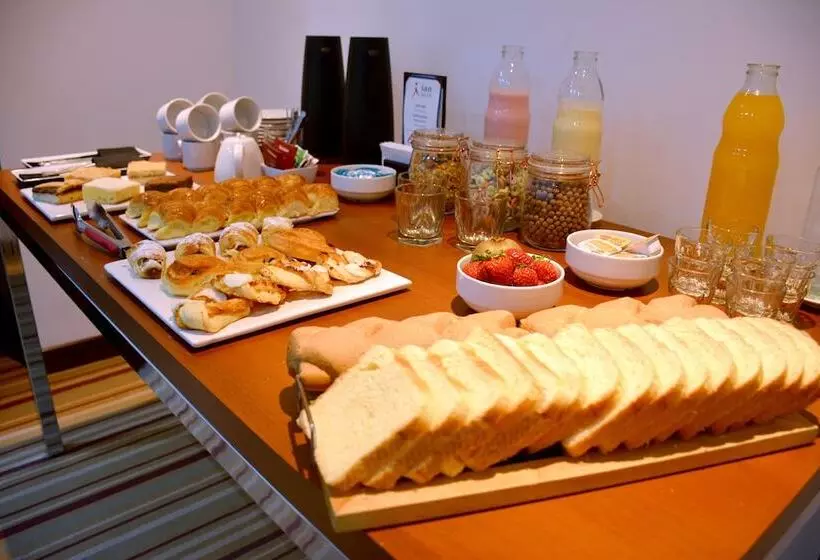 Fotos del hotel Howard Johnson Inn Palermo:  18