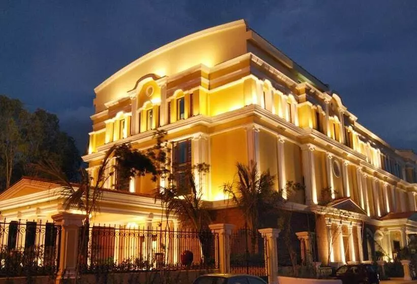 Mayfair Convention Mayfair Convention