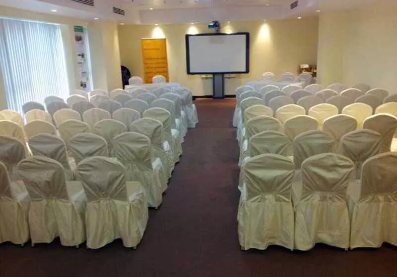 Fotos del hotel Gokulam Park Doha:  6