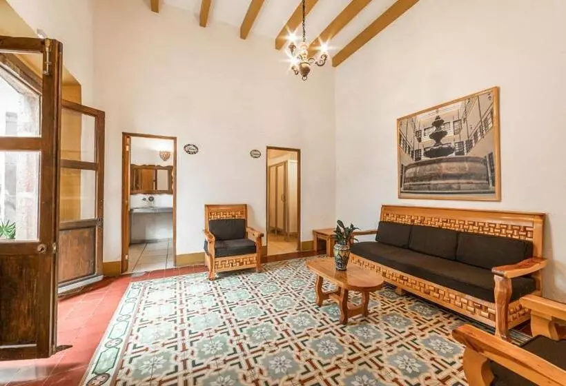 Fotos del hotel Meson De Isabel:  17