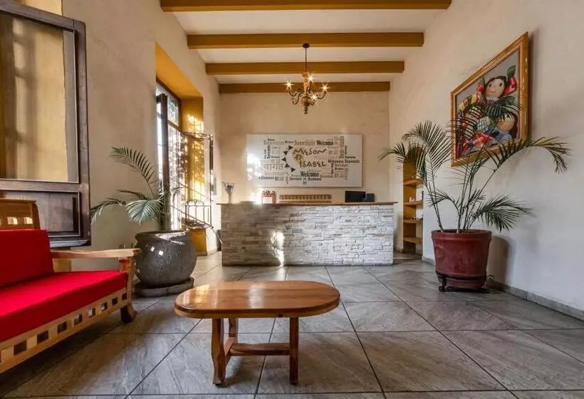 Fotos del hotel Meson De Isabel:  7