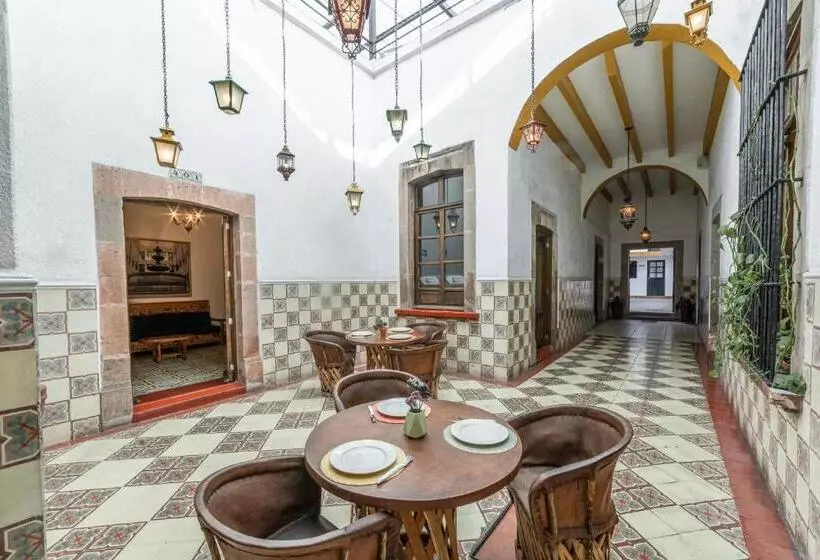 Fotos del hotel Meson De Isabel:  21