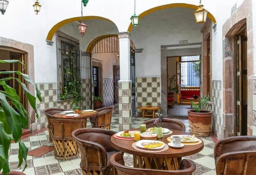 Fotos del hotel Meson De Isabel:  24