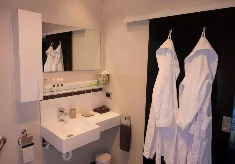 Fotos del hotel City Lights Boutique Lodge:  13