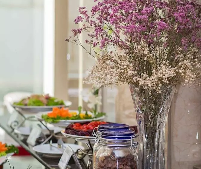 Fotos del hotel Danly:  7