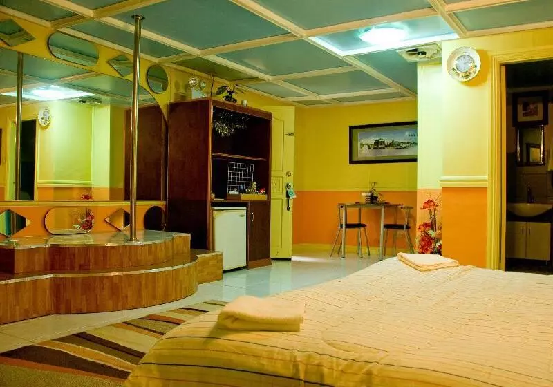 Fotos del hotel Kokomos  & Restaurant:  24