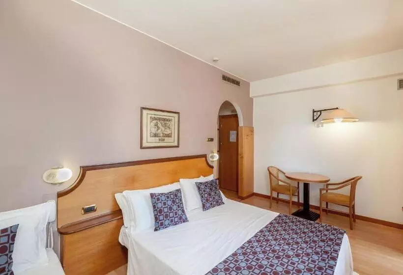 Fotos del hotel Tevere Perugia:  17