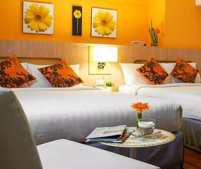 Fotos del hotel The Inn Saladaeng:  11