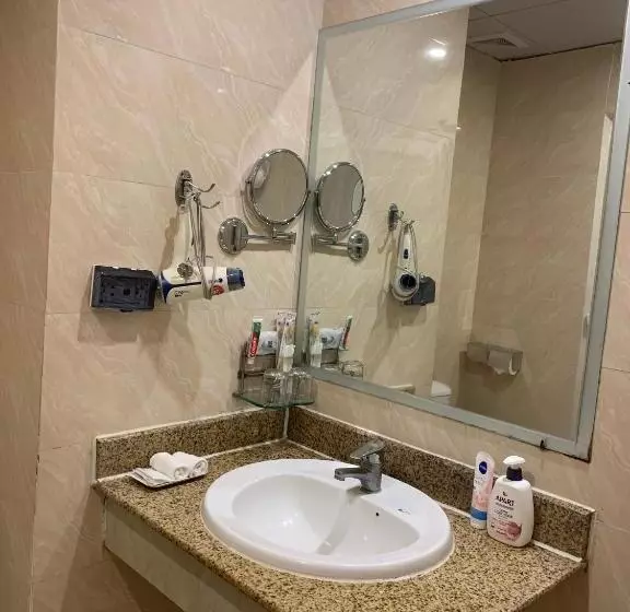 Fotos del hotel Hanoi Plaza Hotel:  4