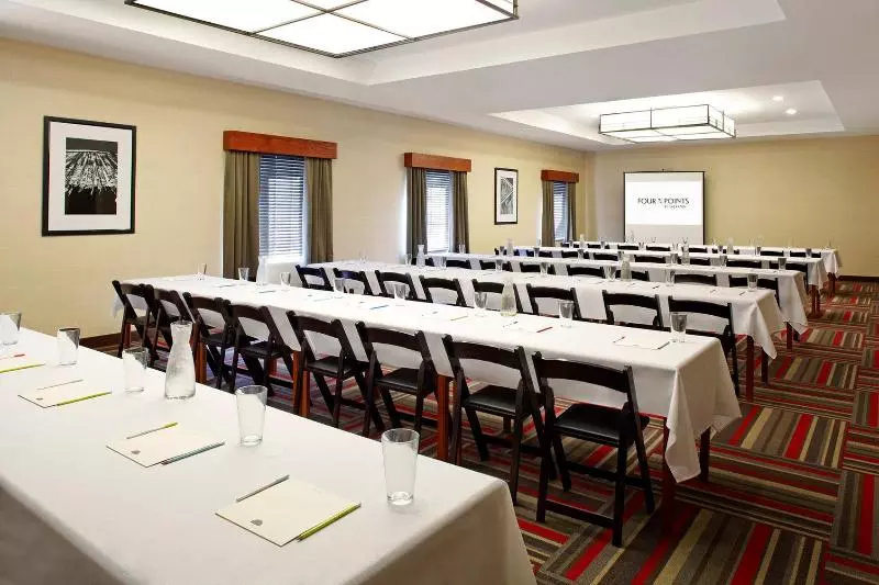 Fotos del hotel Four Points By Sheraton Houston Hobby Airport:  12