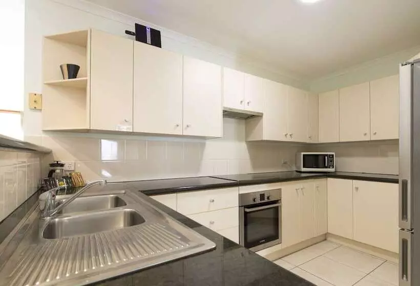 Fotos del hotel The Mediterranean Port Douglas:  13