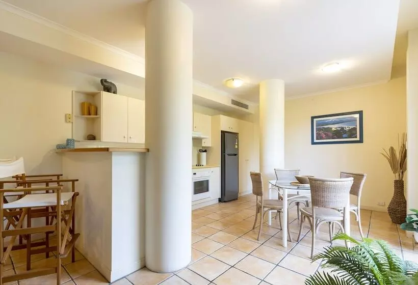 Fotos del hotel The Mediterranean Port Douglas:  8