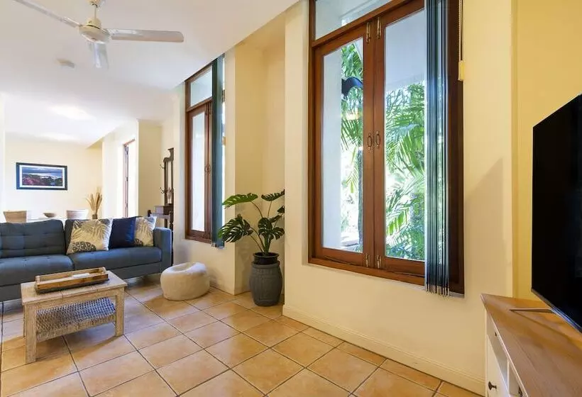 Fotos del hotel The Mediterranean Port Douglas:  25