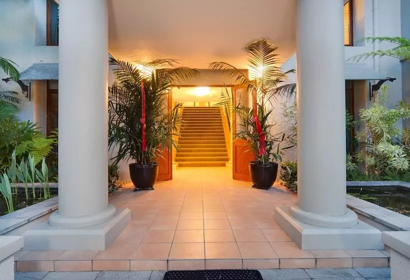 Fotos del hotel The Mediterranean Port Douglas:  3