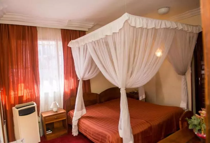 Fotos del hotel Ivotel:  5