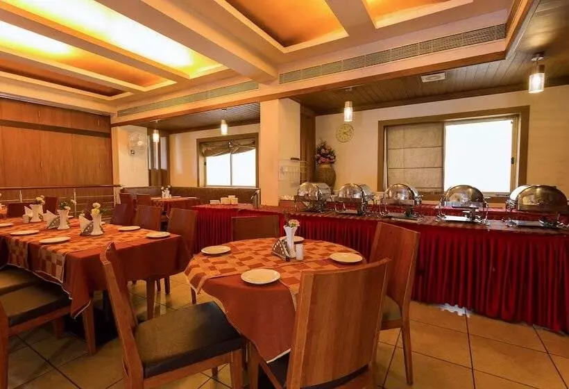 Fotos del hotel The Senate  By Nextel:  17