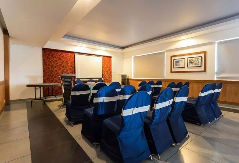 Fotos del hotel The Senate  By Nextel:  18