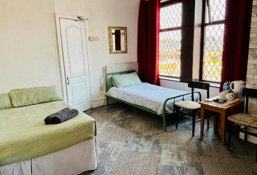 Fotos del hotel Leatham Park Guest House:  6