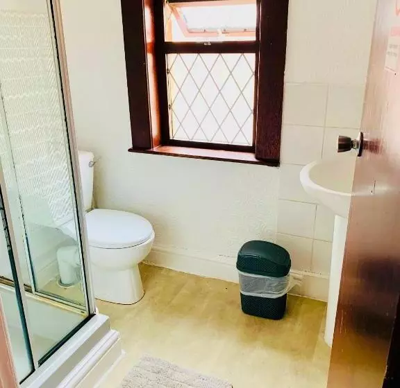 Fotos del hotel Leatham Park Guest House:  4