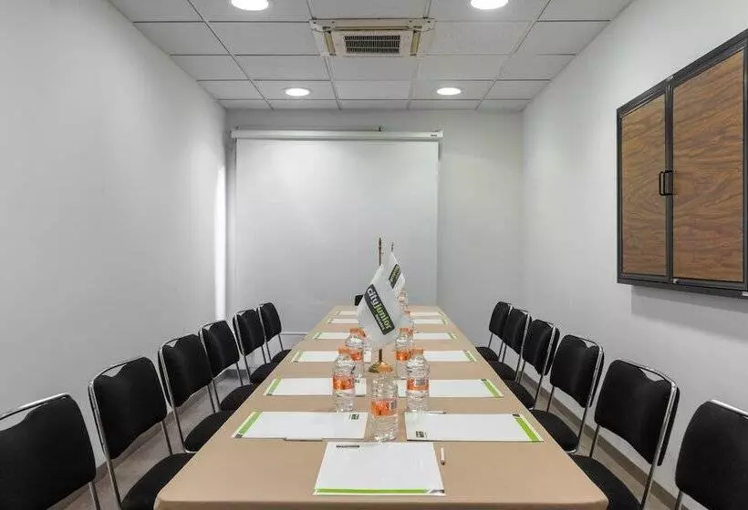 Fotos del hotel City Express Junior Tuxtla Gutierrez Poliforum:  3