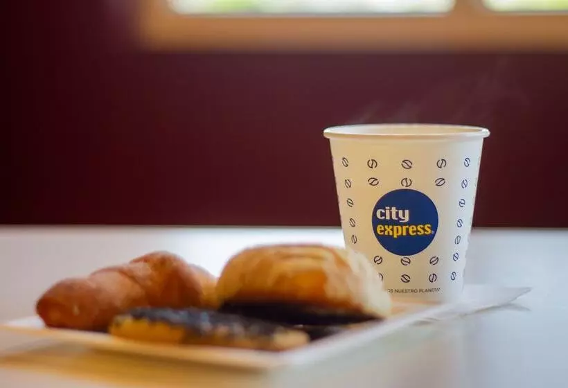 Fotos del hotel City Express Junior Tuxtla Gutierrez Poliforum:  14