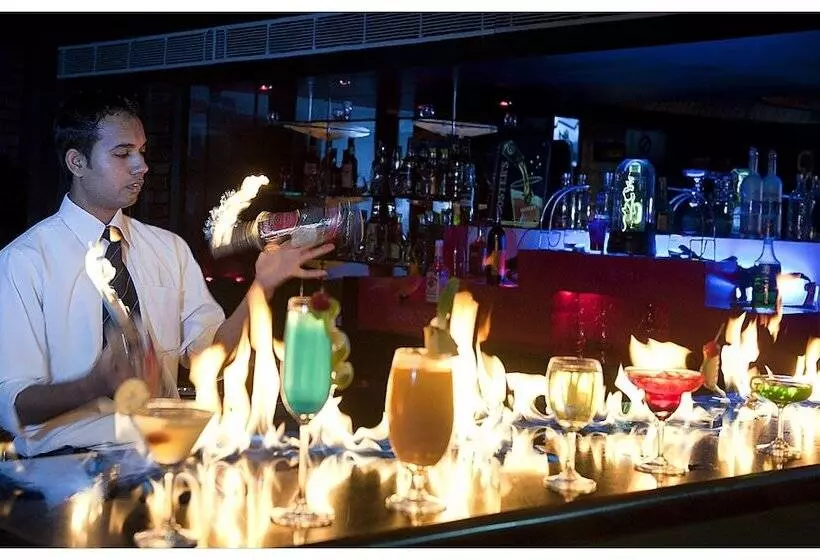 Fotos del hotel Shri Ram Excellency:  12