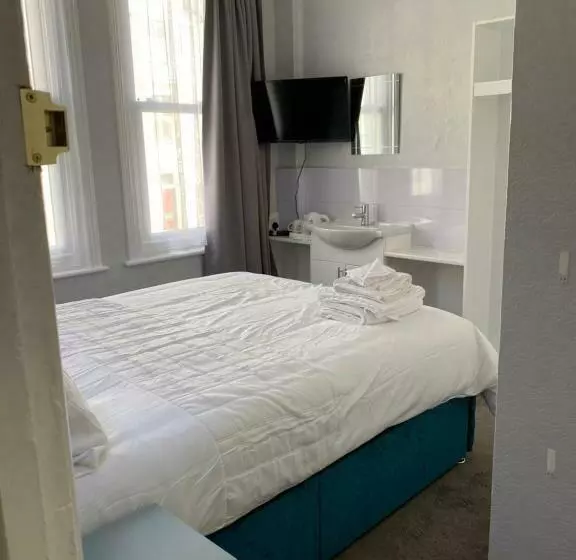 Fotos del hotel Sylvern House:  2