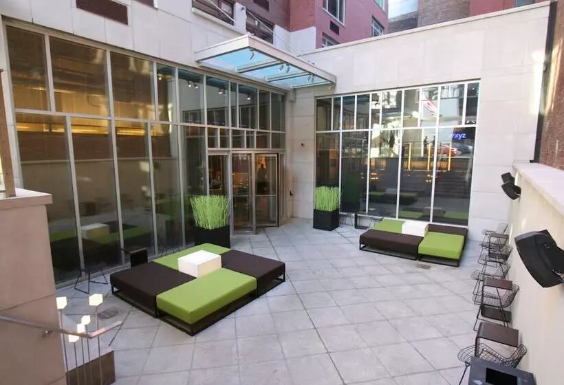 Fotos del hotel Aloft Harlem:  8